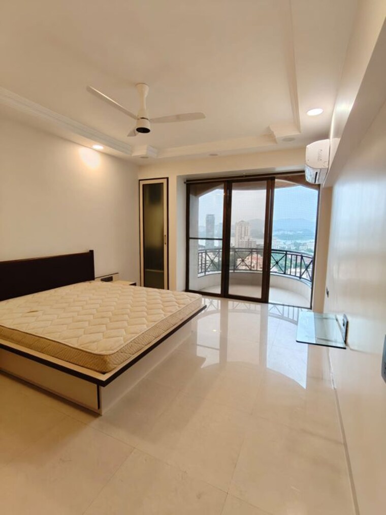 Master Bedroom, hiranandani-gardens-lake-castle 3 Bedroom 1300 Sq.Ft. Apartment In Powai Mumbai 10643305