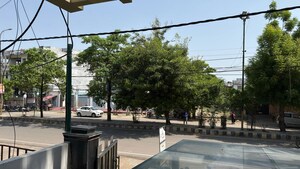  Showroom For Rent in Rajni Khand