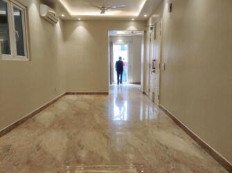 4 BHK 2300 Sq.Ft. Builder Floor in Queens Plaza