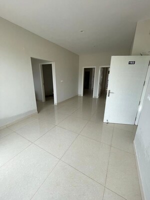 Room in 3 BHK Apartment at Ambala Highway – for Sale