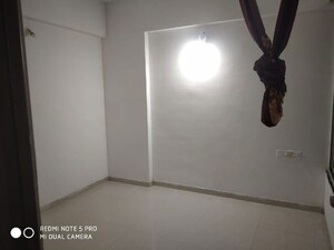 Room in 1 BHK Apartment at Nirvana Lifecity, Lohgaon – for Rent