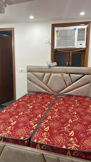 1 BHK Builder Floor For Rent in Freedom Fighters Enclave