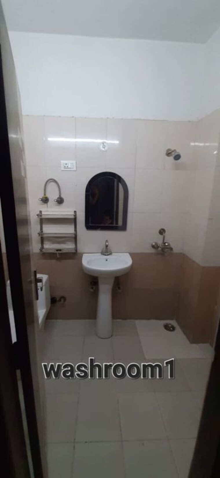 Bathroom, svp-gulmohur-garden 2 Bedroom 1140 Sq.Ft. Apartment In Raj Nagar Extension Ghaziabad 10645349
