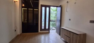 Room in 3 BHK Builder Floor at Ansal Sushant Lok I, Sector 43 – for Sale