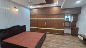 Room in 2 BHK Apartment at Sunyuga Hill View, Puppalaguda – for Rent