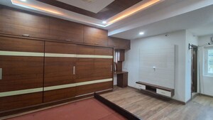 Room in 2 BHK Apartment at Sunyuga Hill View, Puppalaguda – for Rent