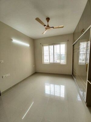 Room in 4 BHK Apartment at ND Passion, Harlur – for Rent