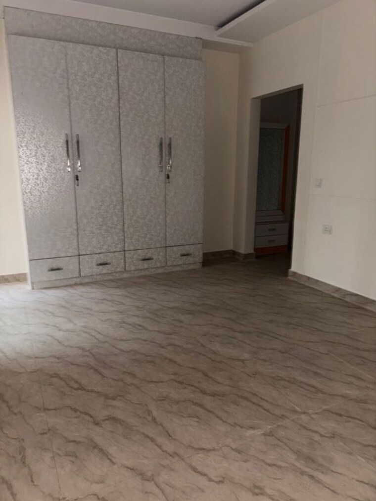 Room, eros-sampoornam 3.5 Bedroom 1800 Sq.Ft. Apartment In Sector 2 Greater Noida Greater Noida 10645226