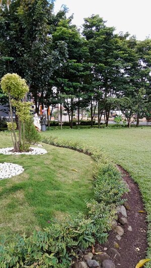 2 BHK Apartment – Garden View at Unitech Uniworld Gardens, Sector 47 - for Sale