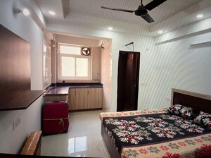 Bedroom in 3 BHK Apartment at M3M Golf Estate, Sector 65 – for Rent