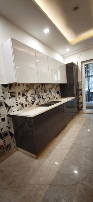 Kitchen in 4 BHK Builder Floor at Green Fields Colony – for Rent