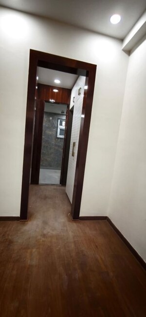 Building Lobby in 4 BHK Builder Floor at Green Fields Colony – for Rent