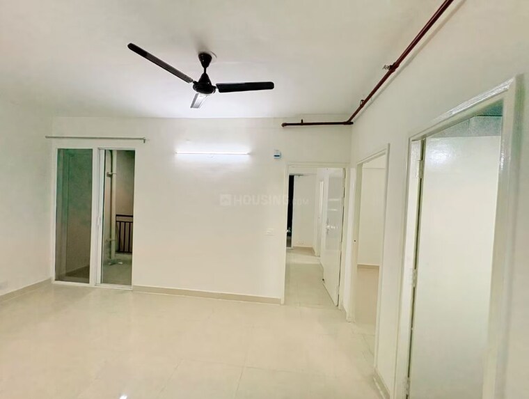 Room, signature-global-proxima-phase-2 2 Bedroom 588 Sq.Ft. Apartment In Sector 89 Gurgaon 10645472