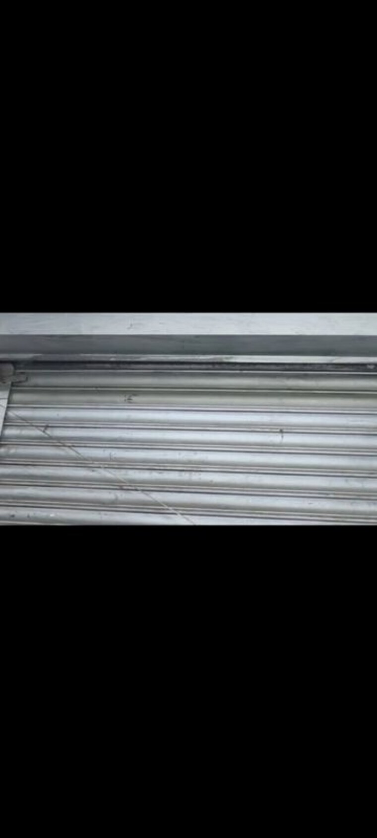 Bedroom, goregaon west Commercial Shop 300 Sq.Ft. In Goregaon West Mumbai 10645486