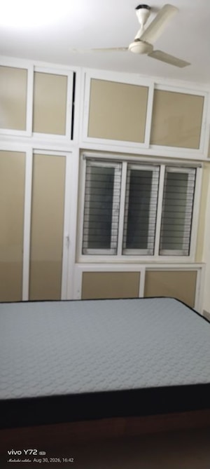 Room in 1 BHK Apartment at Kondapur – for Rent