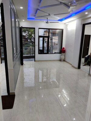 Room in 3 BHK Builder Floor at Chattarpur – for Sale