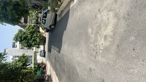 Parking in 3 BHK Independent House at RWA Apartments Sector 19, Sector 19 – for Sale