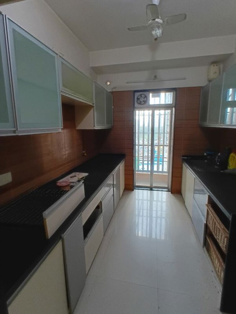 Kitchen, lokhandwala-spring-grove 2 Bedroom 752 Sq.Ft. Apartment In Kandivali East Mumbai 10645592