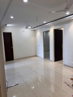 Room in 3 BHK Independent House at Aerocity – for Rent