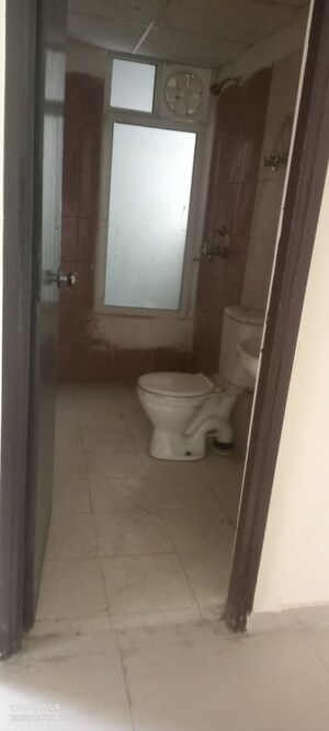 Bathroom in 3 BHK Apartment at Mahagun Mywoods, Sector 16c Greater Noida – for Rent
