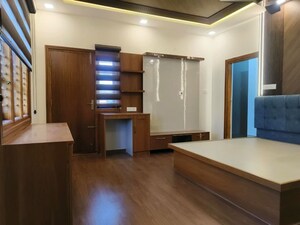 Room in 5 BHK Independent House at Jakkuru – for Sale