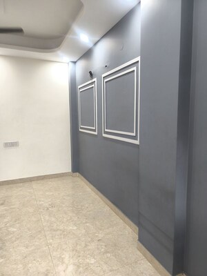 Room in 1 BHK Builder Floor at Sector 7 Dwarka – for Rent