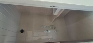 Furnished Amenities in 2 BHK Apartment at Malad West – for Rent