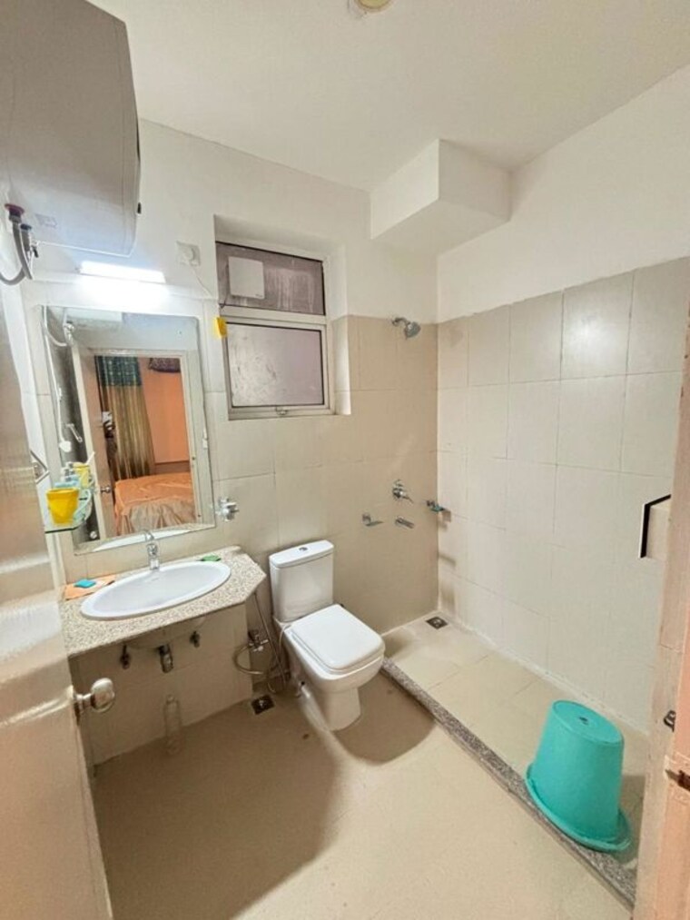 Team Area, dlf-central-square 3 Bedroom 1880 Sq.Ft. Builder Floor In North Mullanpur Chandigarh 10645722