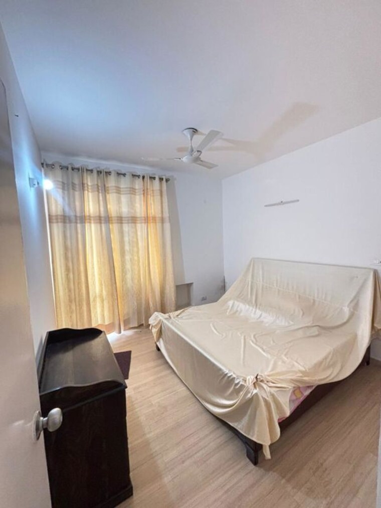 Bathroom, dlf-central-square 3 Bedroom 1880 Sq.Ft. Builder Floor In North Mullanpur Chandigarh 10645722