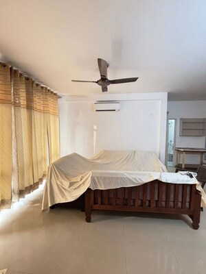 Bedroom in 3 BHK Builder Floor at DLF Central Square, North Mullanpur – for Sale