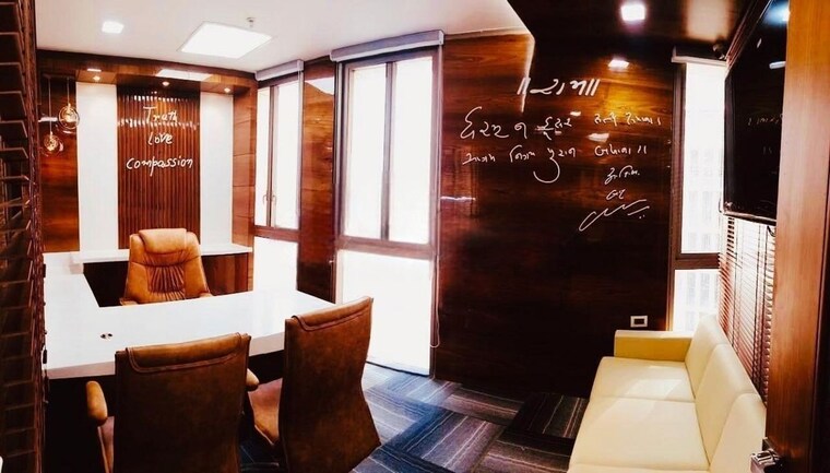 Tv Room, super corridor Commercial Office Space 1800 Sq.Ft. In Super Corridor Indore 10645745