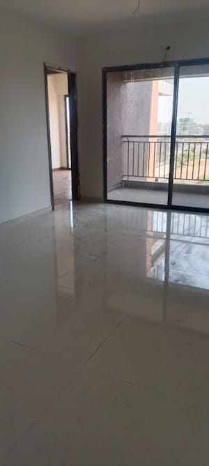 Room in 3 BHK Apartment at Pristine ILife, Mundhwa – for Sale