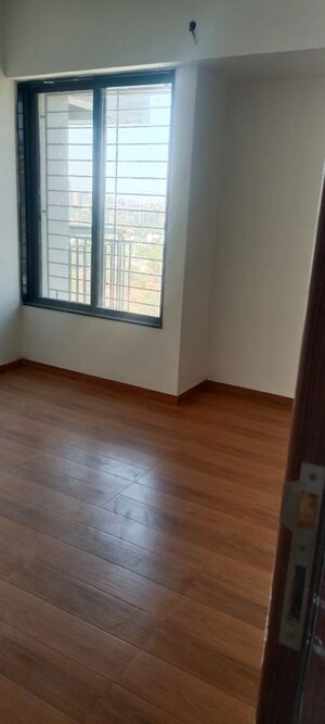 Room in 3 BHK Apartment at Pristine ILife, Mundhwa – for Sale
