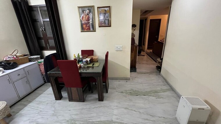 Living Room, green park 3 Bedroom 200 Sq.Yd. Builder Floor In Green Park Delhi 10645741