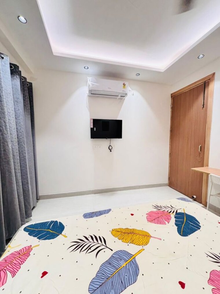 Bedroom, sushant-lok-3 2 Bedroom 700 Sq.Ft. Builder Floor In Sector 57 Gurgaon 10645747