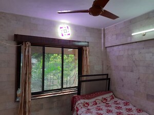 Bedroom in 2 BHK Apartment at Esperanza, Bandra West – for Rent