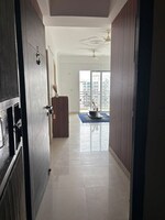2 BHK +  1250 Sq.Ft. Apartment in Mahagun Moderne