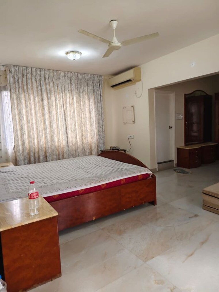 Living Room, indraprastha-housing-society 3 Bedroom 3350 Sq.Ft. Penthouse In Hadapsar Pune 10645761