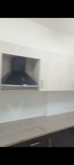Furnished Amenities in 3 BHK Apartment at DLF Regal Gardens, Sector 90 – for Rent