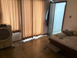 Room in 2 BHK Apartment at Mayfair Eleganza Phase II, Kondhwa – for Rent
