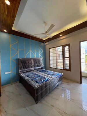 3 BHK Independent House For Rent in Aman Vihar