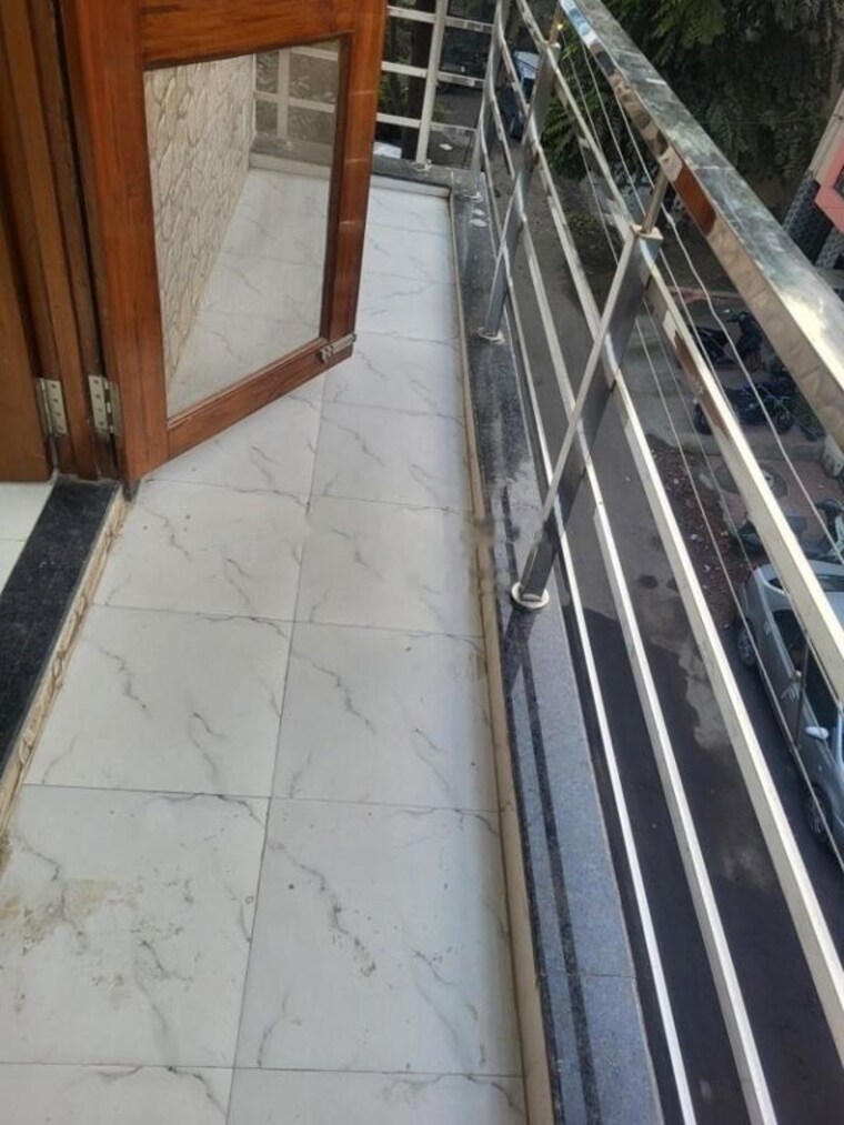 Balcony, pyramid-urban-homes 2 Bedroom 800 Sq.Ft. Apartment In Sector 70a Gurgaon 10645837