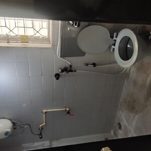 Bathroom in 1 BHK Apartment at Janki Kutir, Bangur Nagar – for Rent