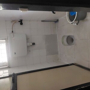 Bathroom in 1 BHK Apartment at Janki Kutir, Bangur Nagar – for Rent