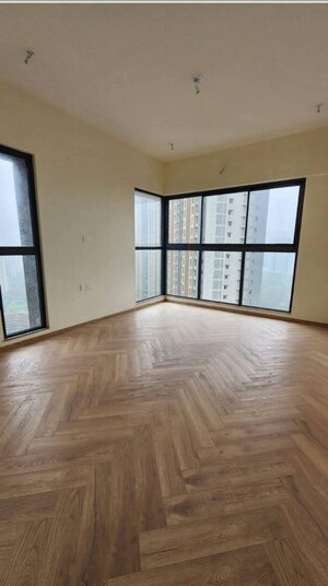 Room in 4 BHK Apartment at Raymond The Invictus By GS, Pokhran Road No One – for Sale