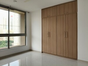 Room in 1 RK Apartment at Hiranandani Estate Solitaire C, Ghodbunder Road – for Rent