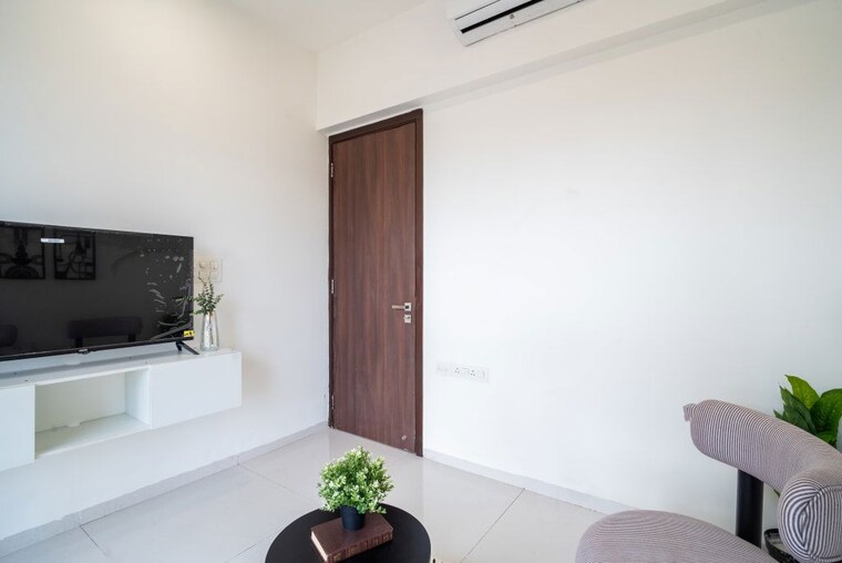 Room, runwal-elegante 2.5 Bedroom 1008 Sq.Ft. Apartment In Andheri West Mumbai 10637313