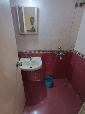 Bathroom in 2 BHK Apartment at Lokhandwala Infrastructure Spring Leaf, Kandivali East – for Rent