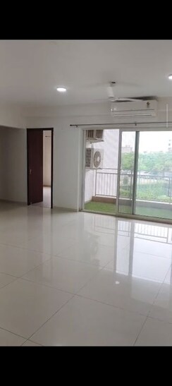 3 BHK +Apartment For Sale in Shapoorji Pallonji Joyville Gurgaon