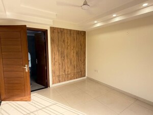 3 BHK Builder Floor For Rent in Maple Crescent, Sector 43